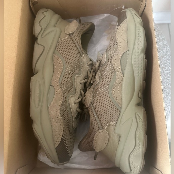 2020 adidas Ozweego Cargo Mens 6 (Wmns 7) - Picture 5 of 8